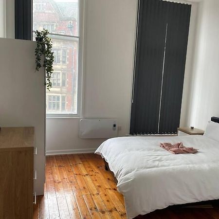 Spacious Flat For 6 City Center Gs305 Sheffield Buitenkant foto