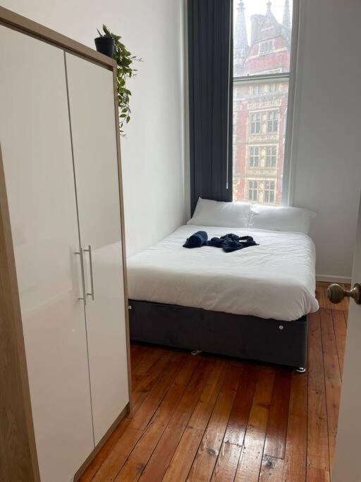 Spacious Flat For 6 City Center Gs305 Sheffield Buitenkant foto