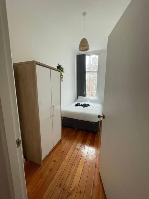Spacious Flat For 6 City Center Gs305 Sheffield Buitenkant foto