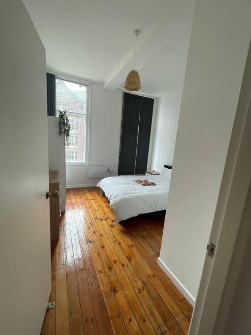 Spacious Flat For 6 City Center Gs305 Sheffield Buitenkant foto